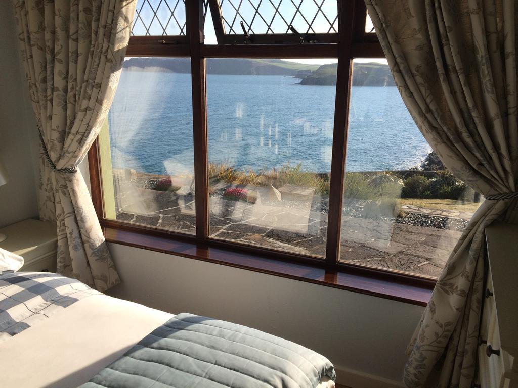 Bed and Breakfast Sandycove House Bed & Breakfast Castlehaven Номер фото