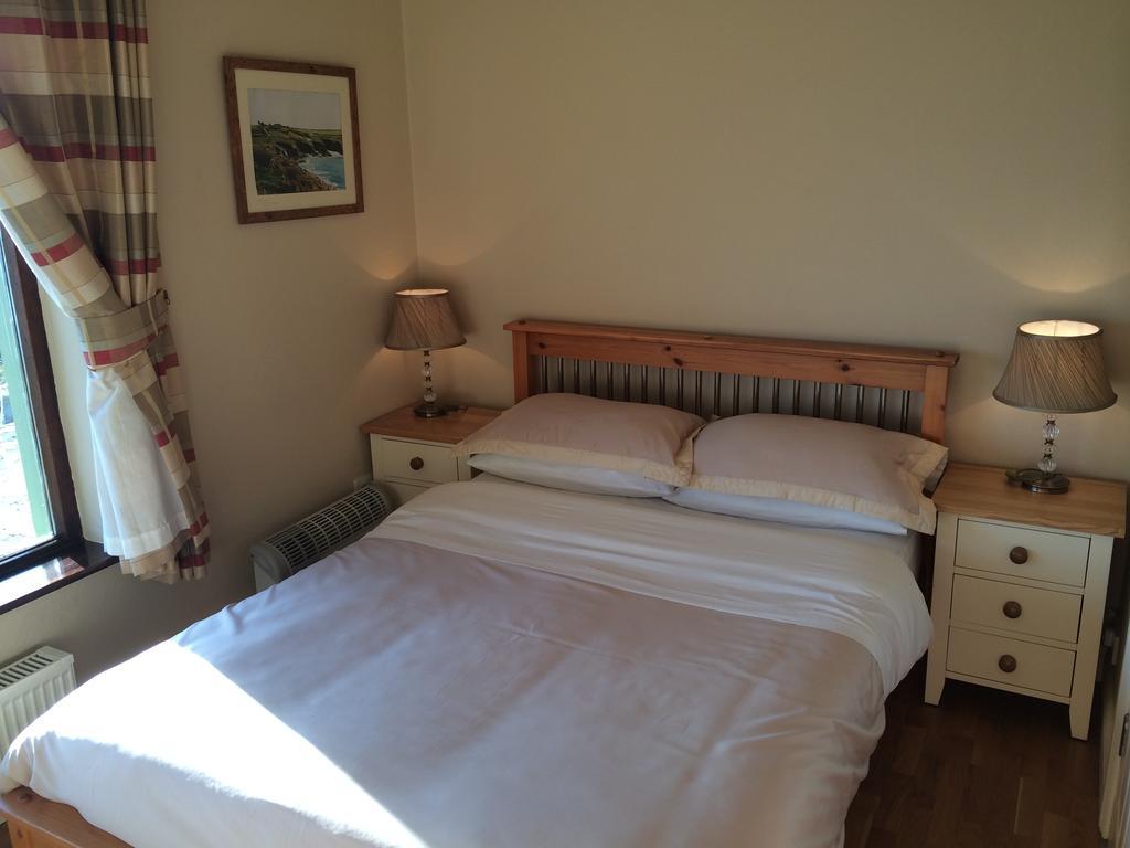 Bed and Breakfast Sandycove House Bed & Breakfast Castlehaven Екстер'єр фото